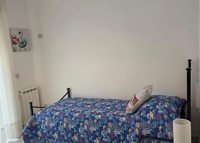 Elisabeth House ジャルディーニ・ナクソス