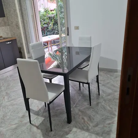 Elisabeth House Giardini Naxos