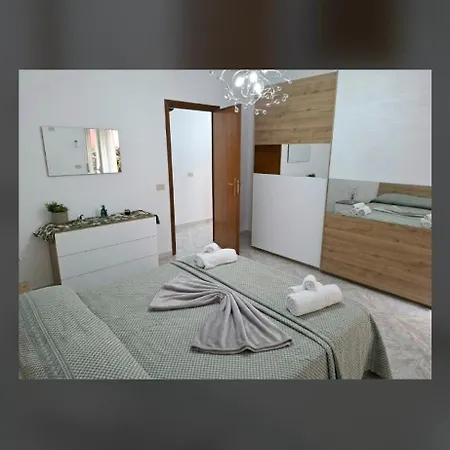 Elisabeth House Giardini Naxos